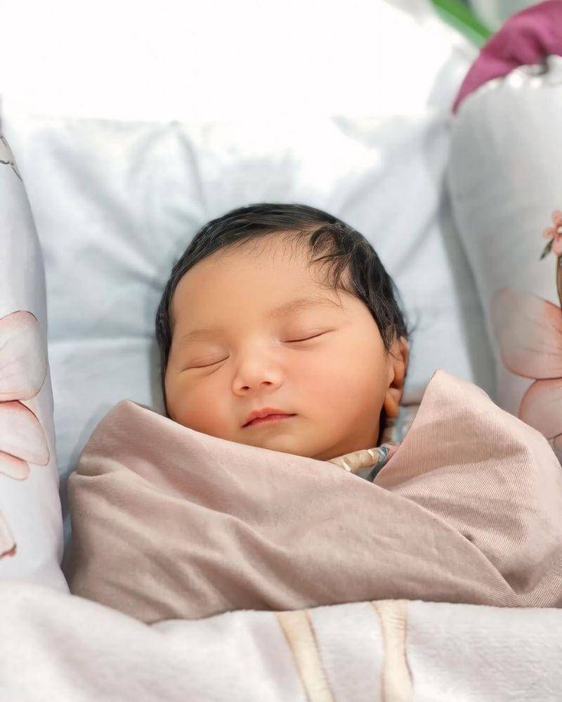 Instagram.com/kikysaputrii